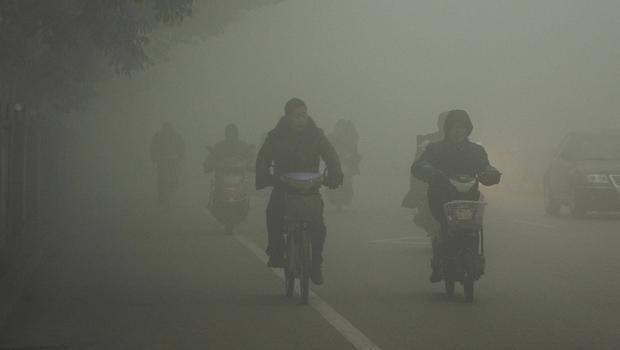 China_pollution_AP971430398958.jpg