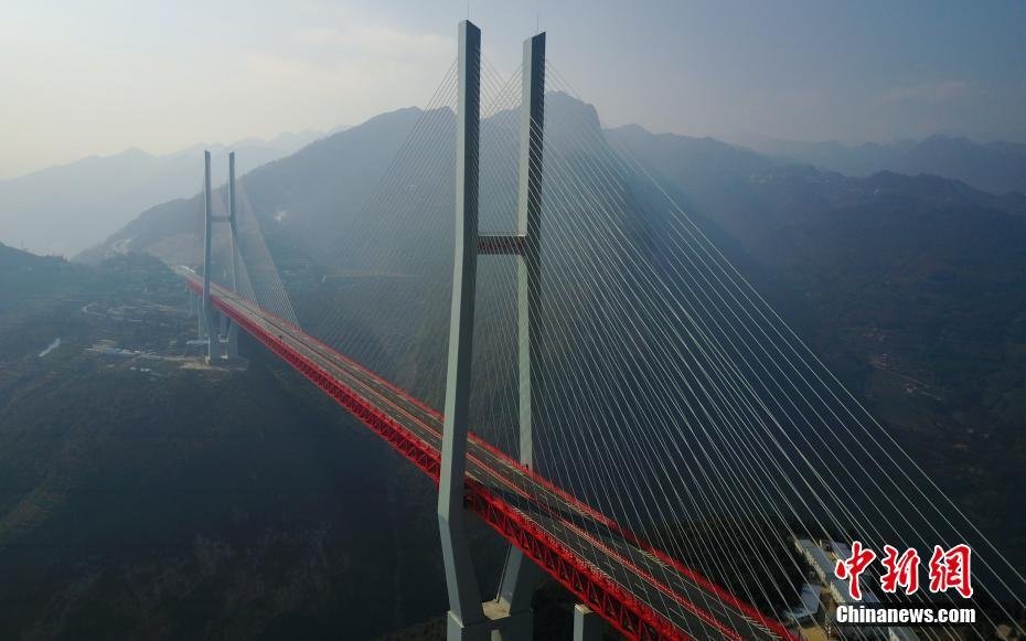 china_worlds_higest_bridge_5.jpg