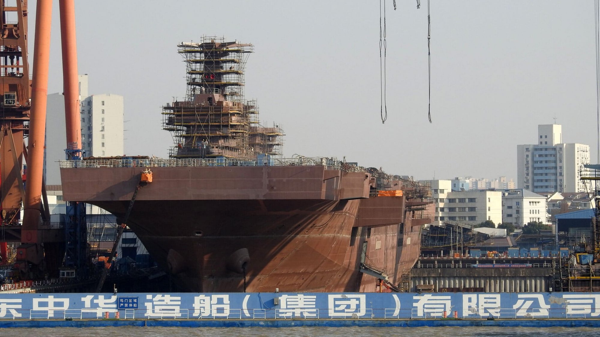 Chinas-Third-Type-075-LHD-Taking-Shape-in-Shanghai-1-scaled.jpg