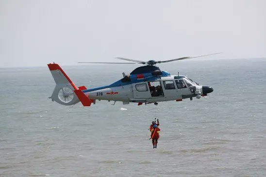 Chinese Naval Aviation Rescue and Recovery Regiment 2020-09 02.jpg