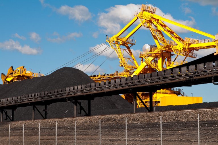 coal-reclaimer-kooragang-island-australia.jpg