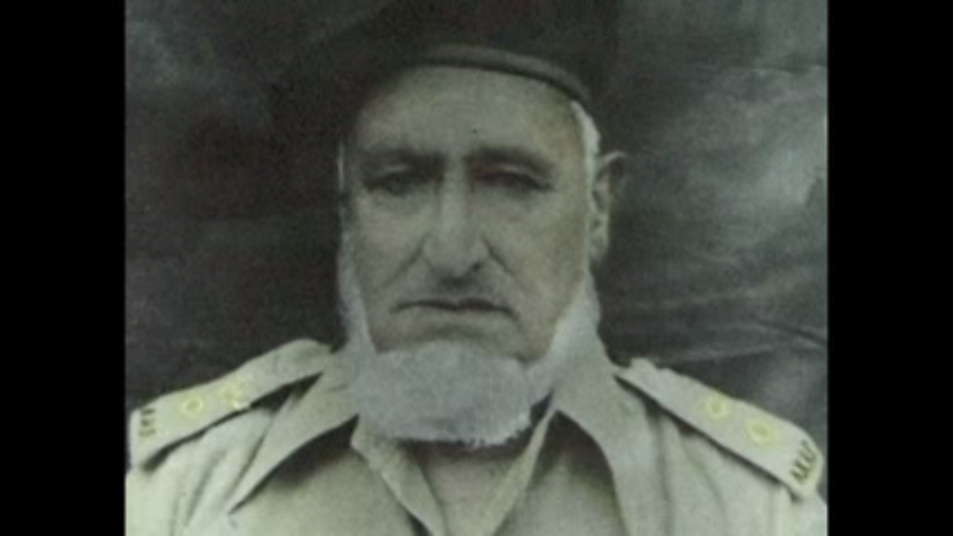 col mahmood 4 AK.png