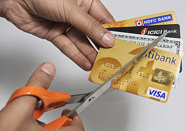 cut-credit-cards[1].jpg