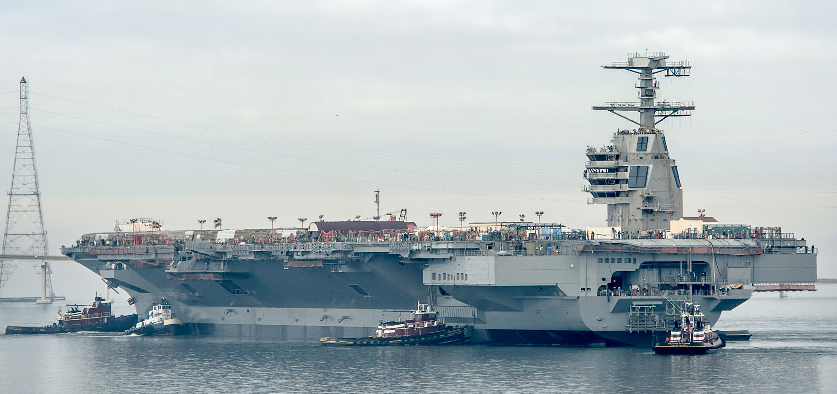 CVN78131119-ford_float17nov13b[1].jpg