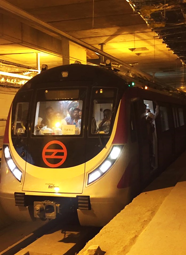 DelhiMetroTrial19.jpg