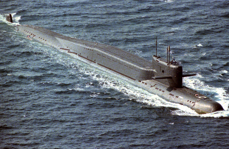 Delta-II_class_nuclear-powered_ballistic_missle_submarine_2.jpg