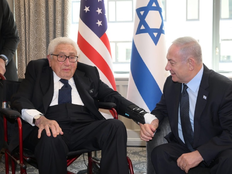 devil and bibi.jpg