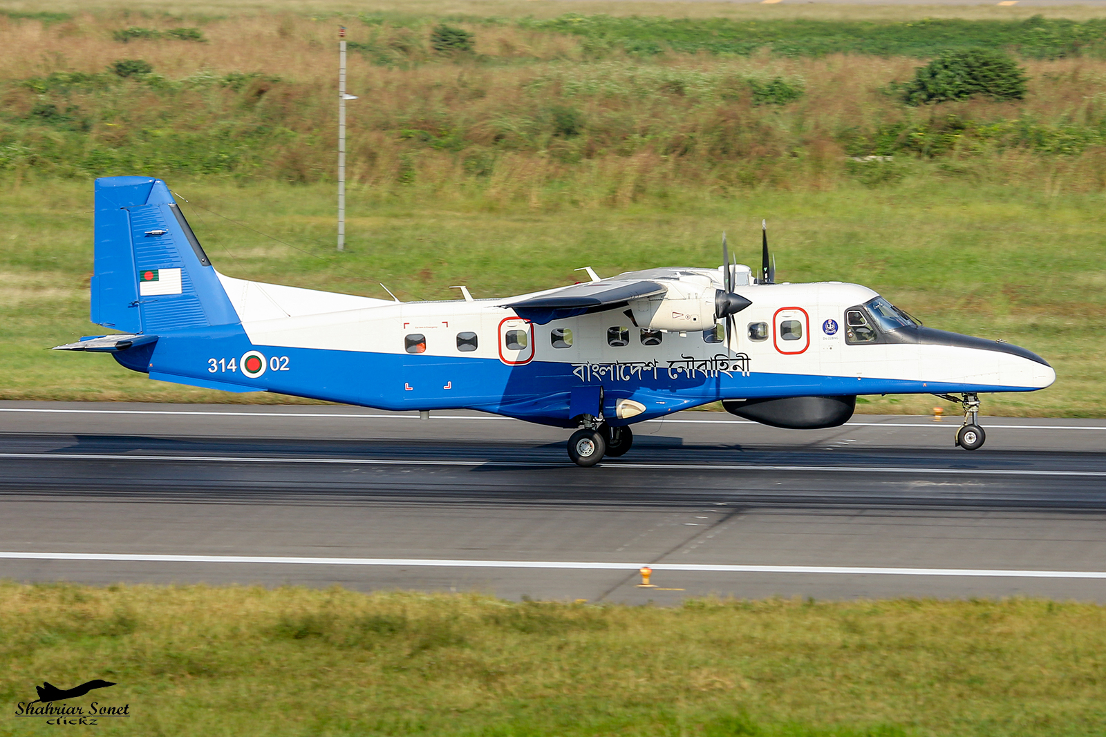 Dornier_Do-228_MPA_of_Bangladesh_Navy.jpg