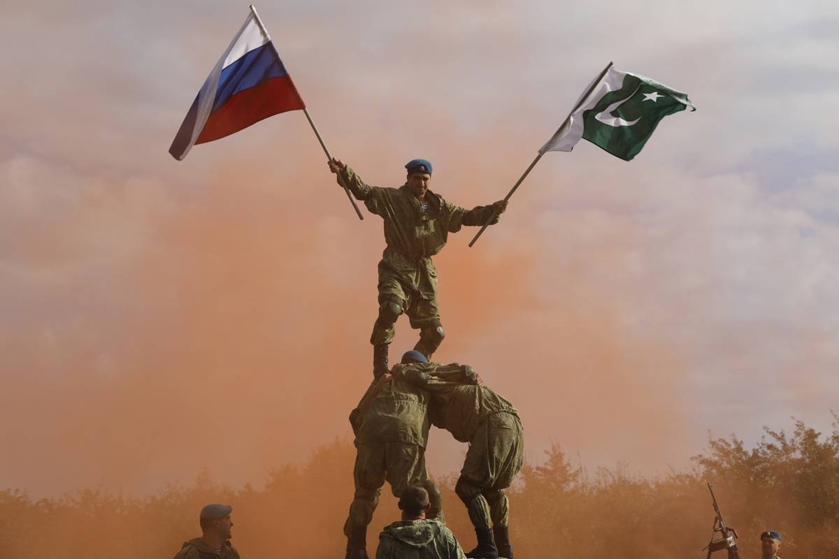 druzhba-vi-pakistan-russia-kick-off-joint-military-exercise-1632928198-7690.jpg