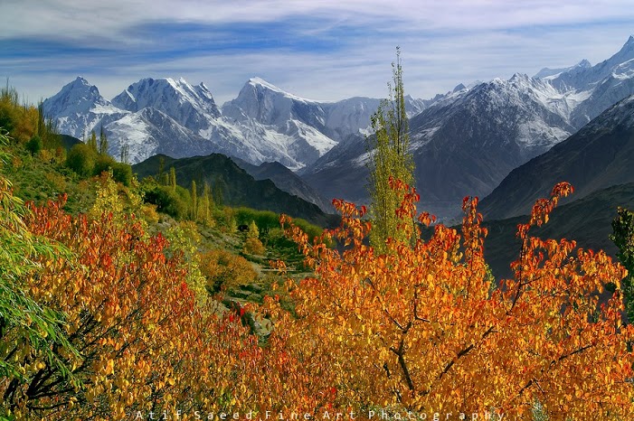 Eagle Nest , Karimabad, Hunza, Gilgit, Pakistan..jpg