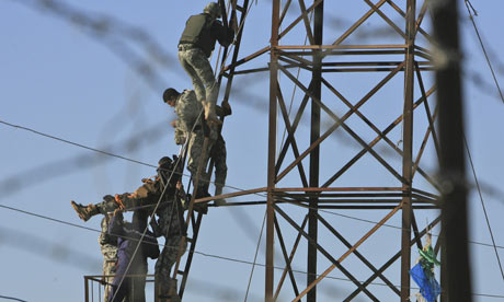 Egyptian-border-police-ev-001.jpg