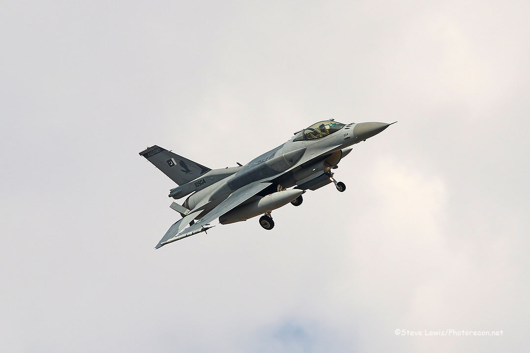 F-16-PAF-2.jpg