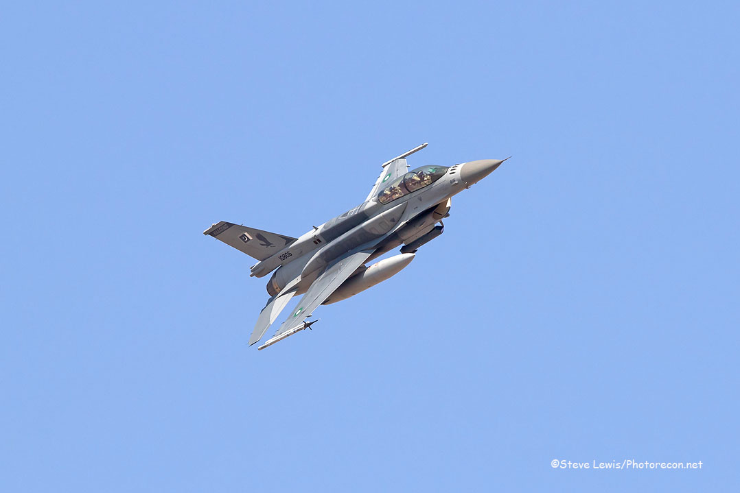 F-16-PAF-5.jpg