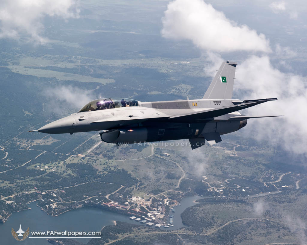 F-16_bk52_flt_4.jpg