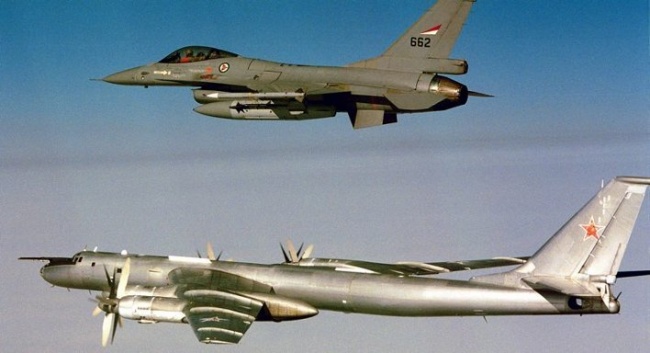 f-16ogtu-95.jpg