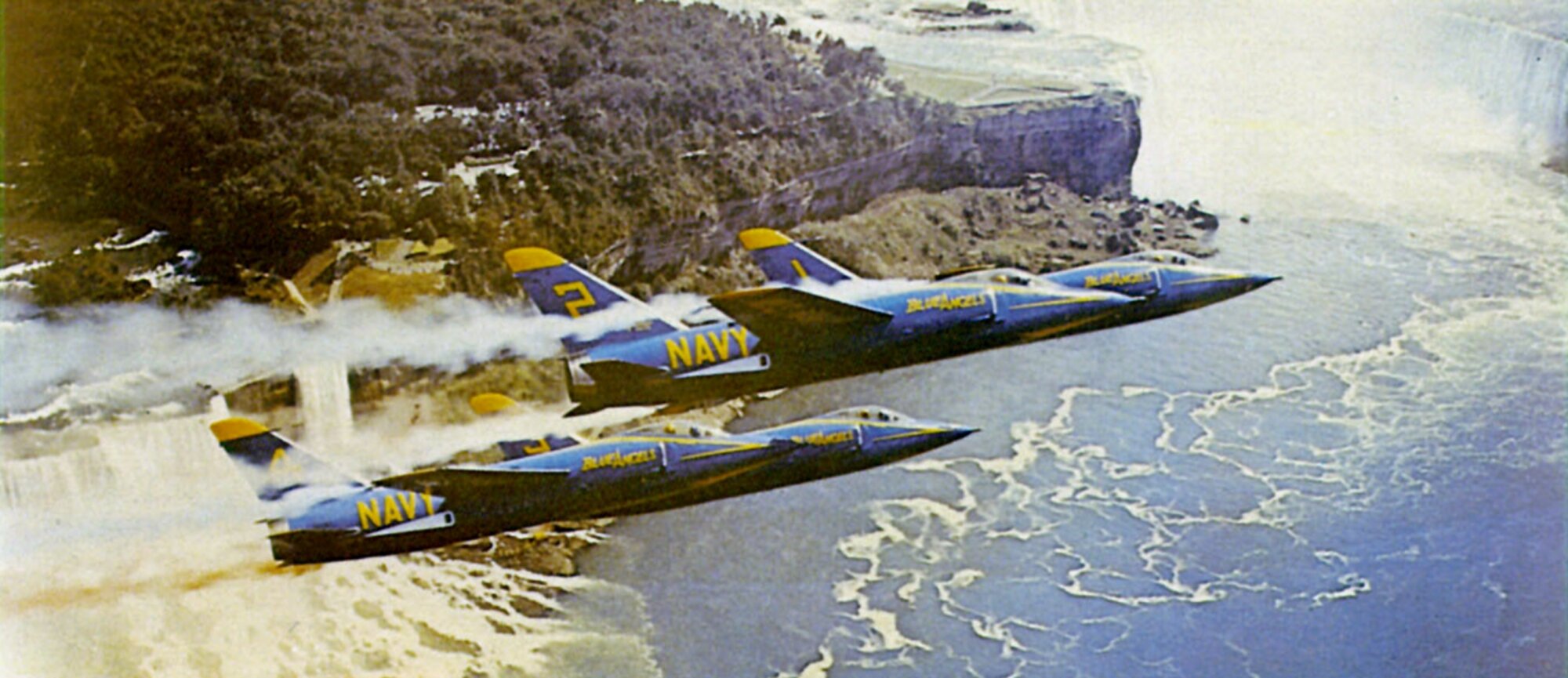 F11Fs_Blue_Angels_over_Niagara_Falls_c1957.jpg