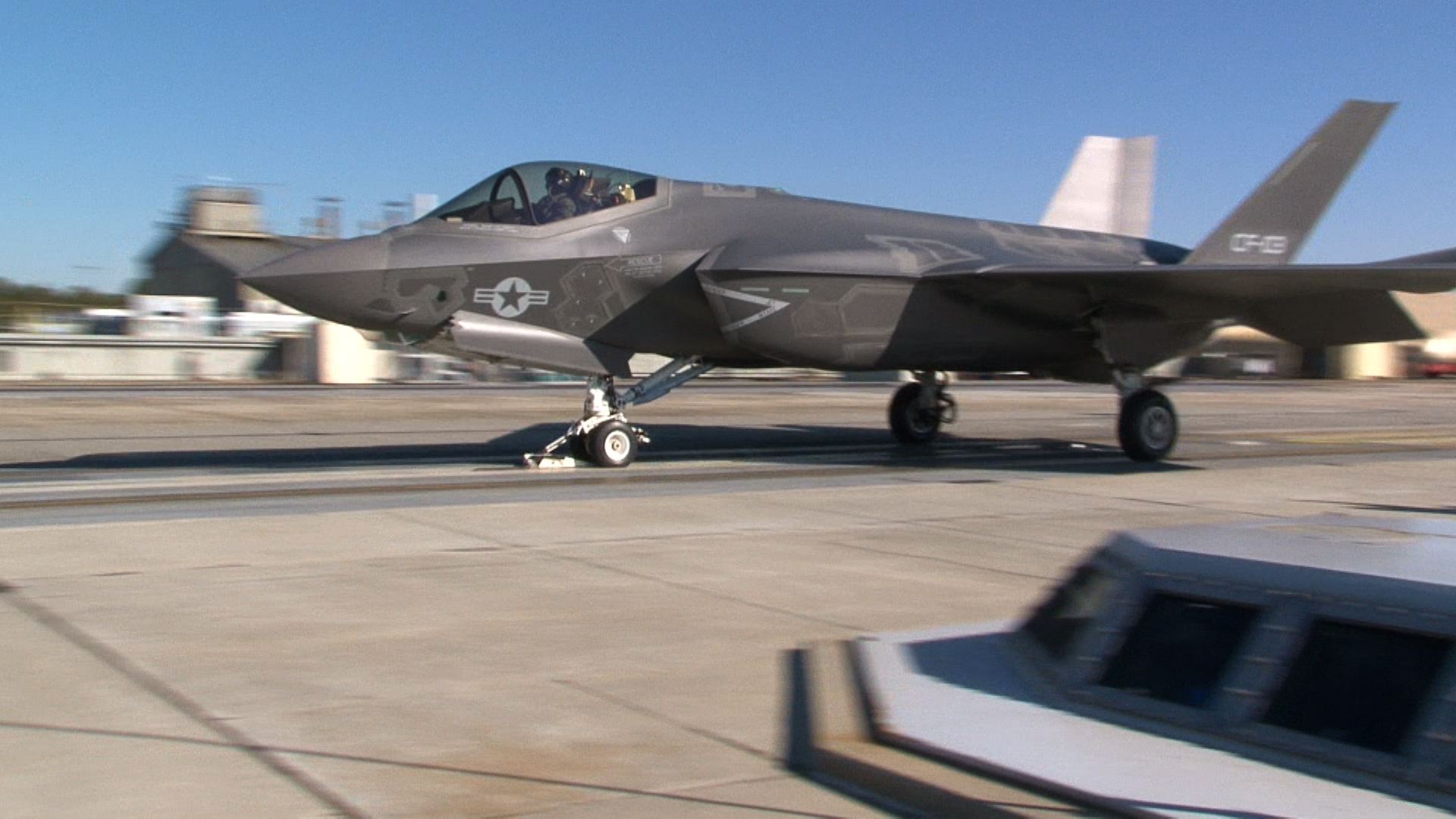 f35c_emals_20111129.jpg