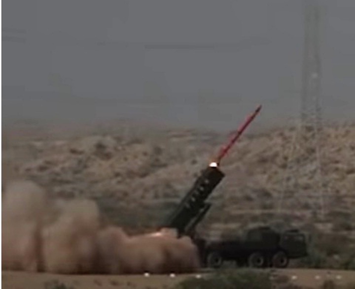 Fatah-1 Rocket [2nd test 24-8-2021] size increase.jpg