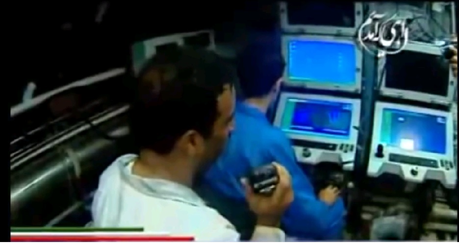 Fateh Class Submarine Controls.jpg