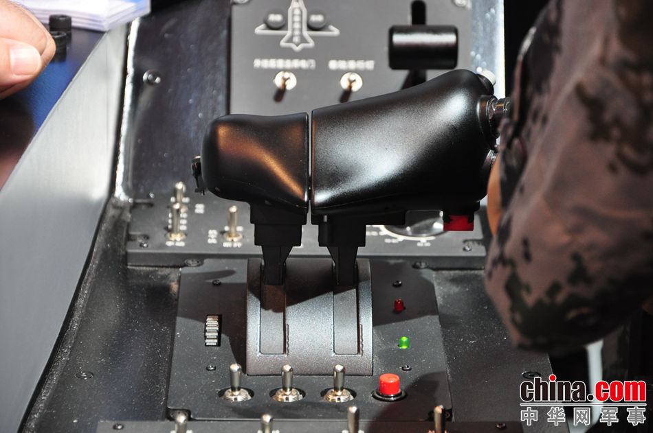 fc31_cockpit_21.jpg