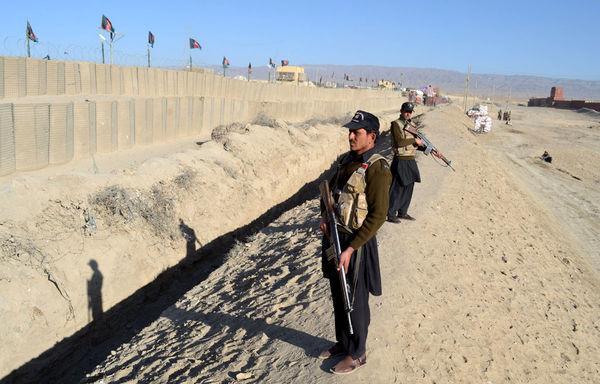 Five-Pakistani-soldiers-killed-in-Taliban-attack-at-Afghanistan-border.jpg