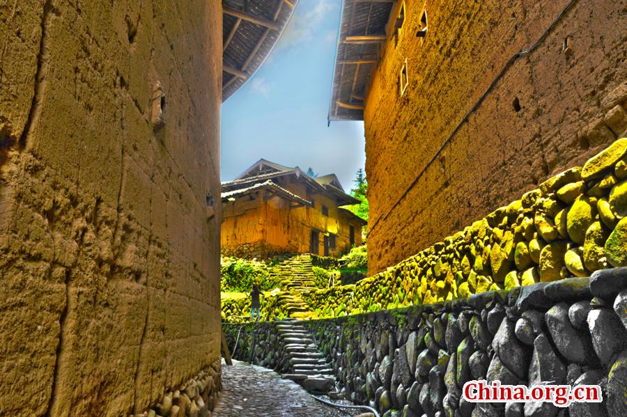 Fujian-Tulou.(3).jpg