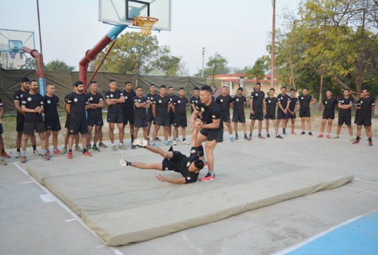 garud-shakti-joint-exercises_1552561499.jpeg