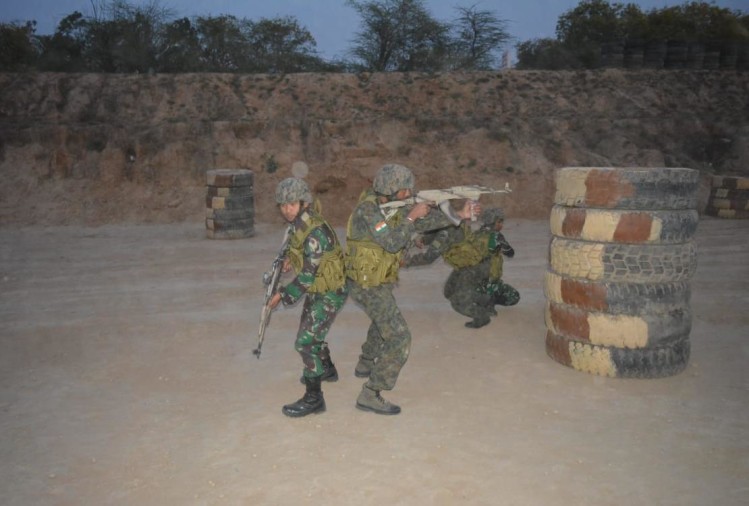 garud-shakti-joint-exercises_1552901427.jpeg