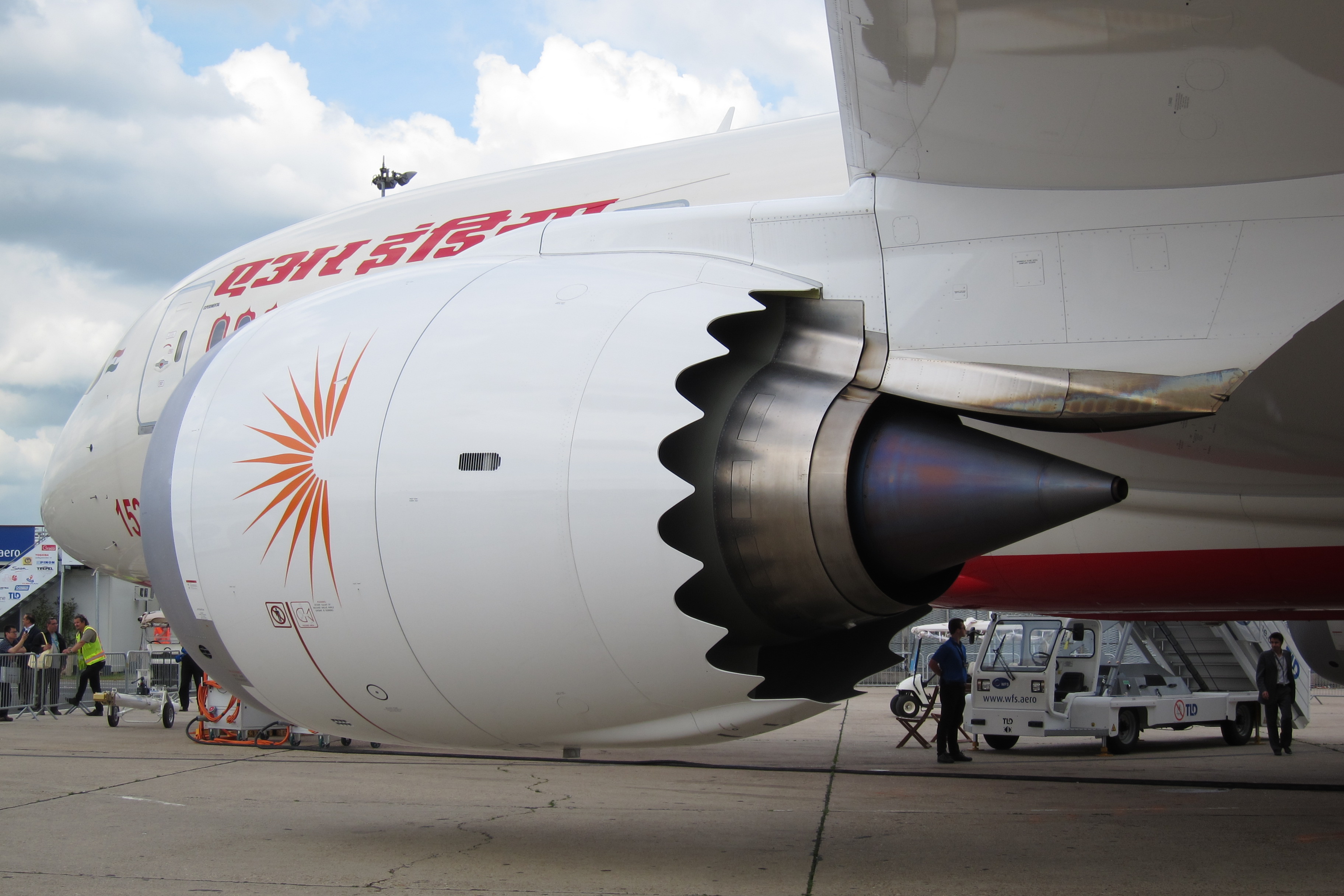 GEnx-1B_on_Air_India_B787_(2).jpg