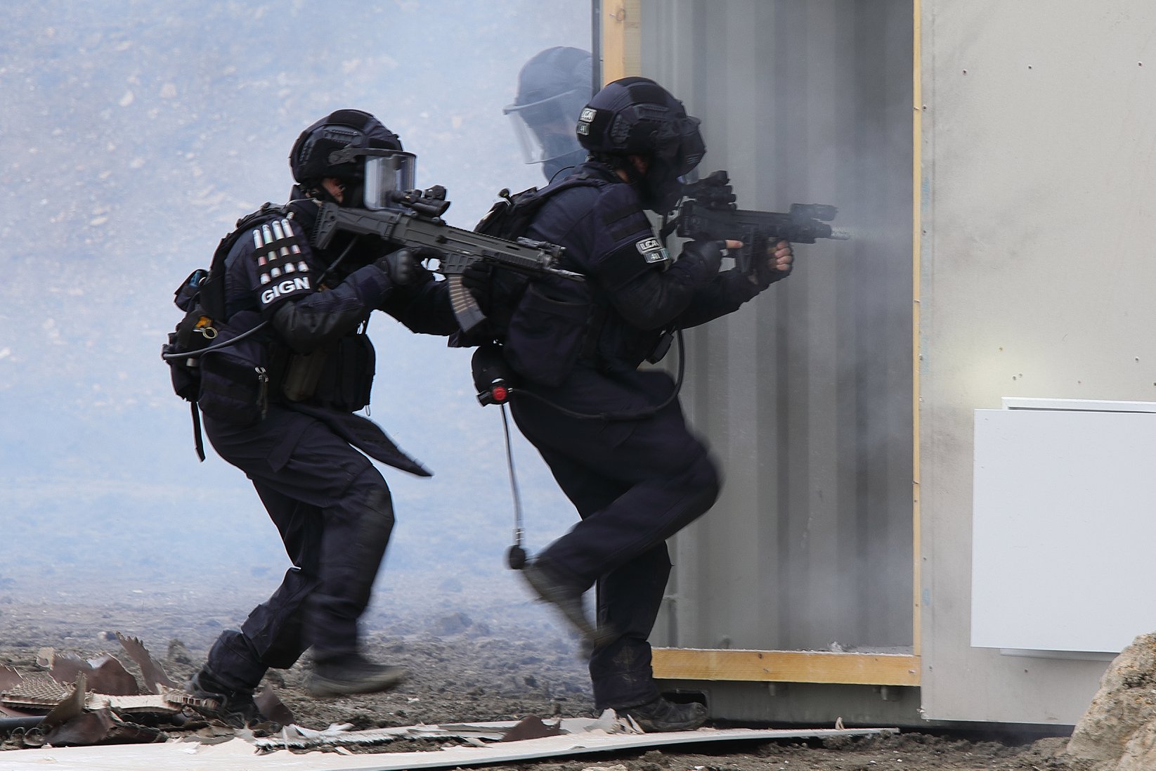 GIGN CZ Bren 2.jpg