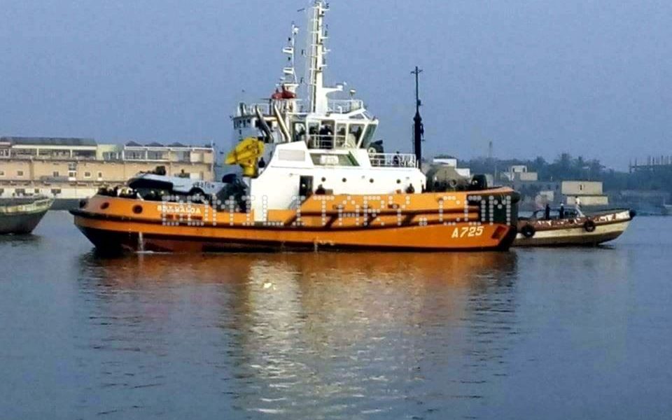 halda-class-submarine-handling-tug-boat-960x600.jpg