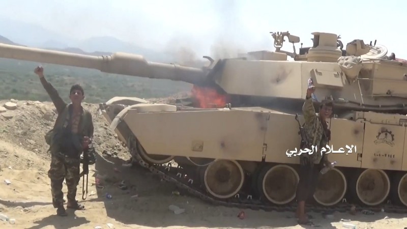 houthis burn saudi.jpg