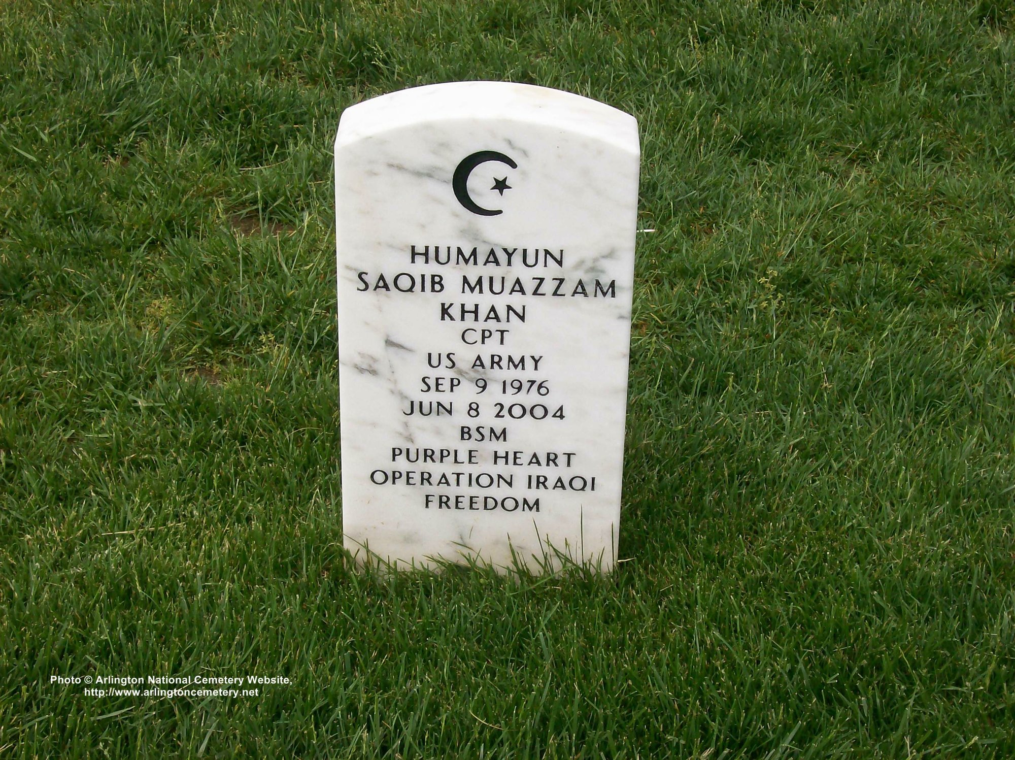 hsmkhan-gravesite-photo-may-2008-001.jpg