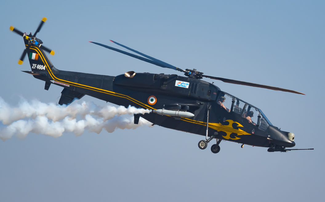 IAF,_HAL_Light_Combat_Helicopter,_ZF_4604.jpg