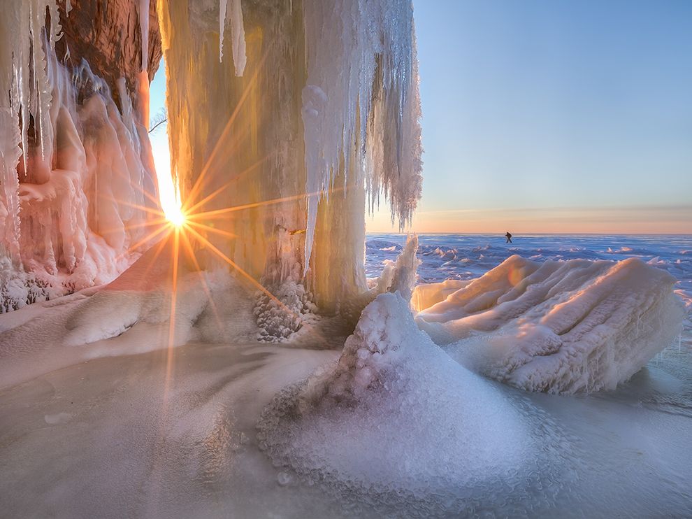 ice-cave-sunset_89665_990x742.jpg