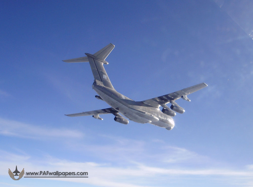 il-78_multirole_tanker_transport_refueler_01.jpg