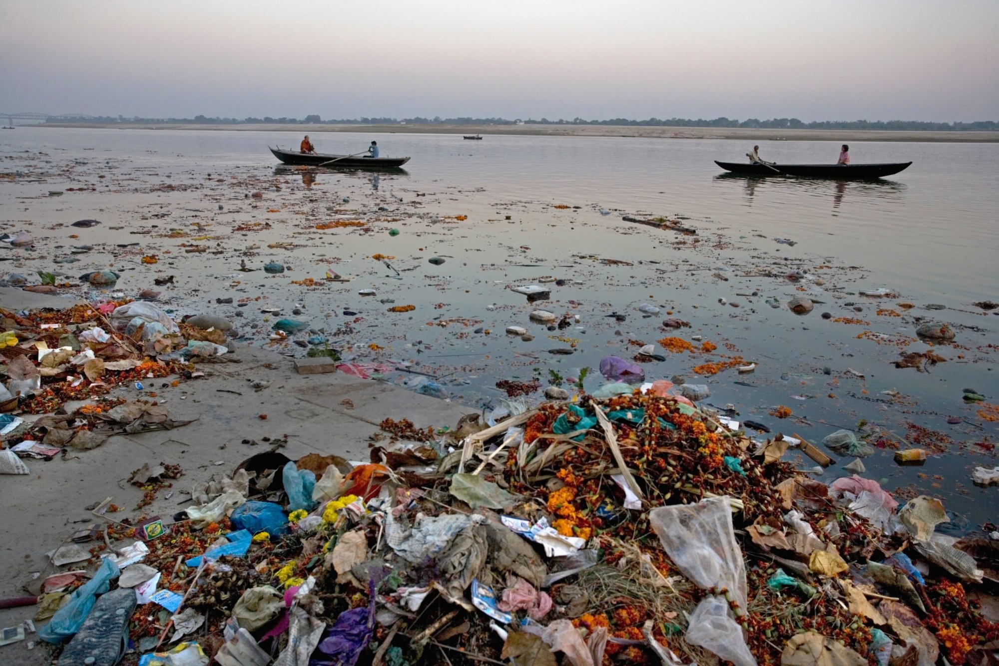 India-Ganga-pollution-scaled.jpg