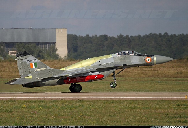 Indian-Air-Force-MiG-29-UPG-Kh-35-U-Missile-02_thumb.jpg