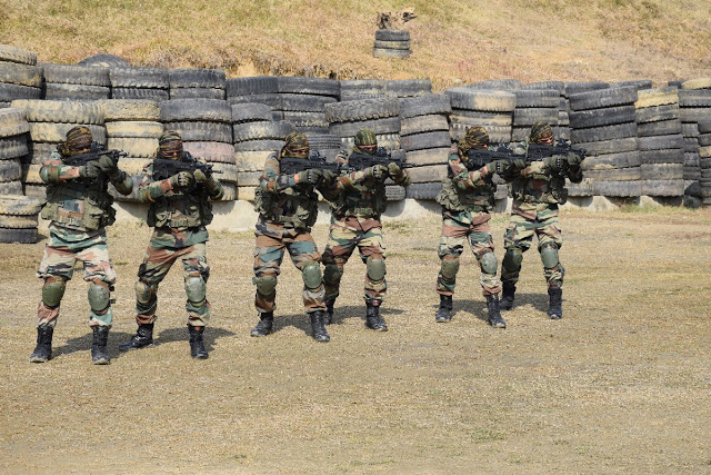 Indian Paratroopers (C) Discovery Channel.jpg