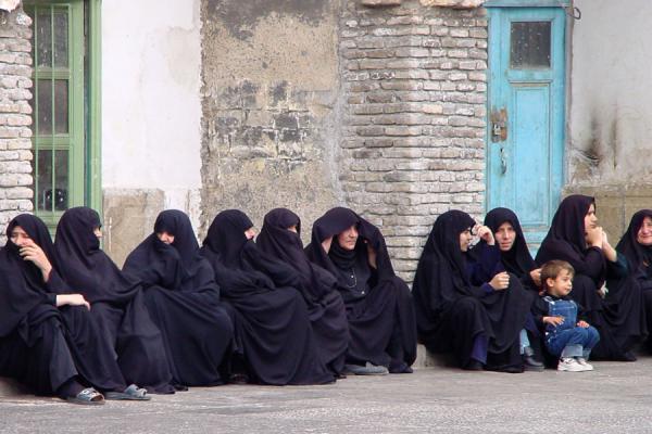 iran-veils01.jpg