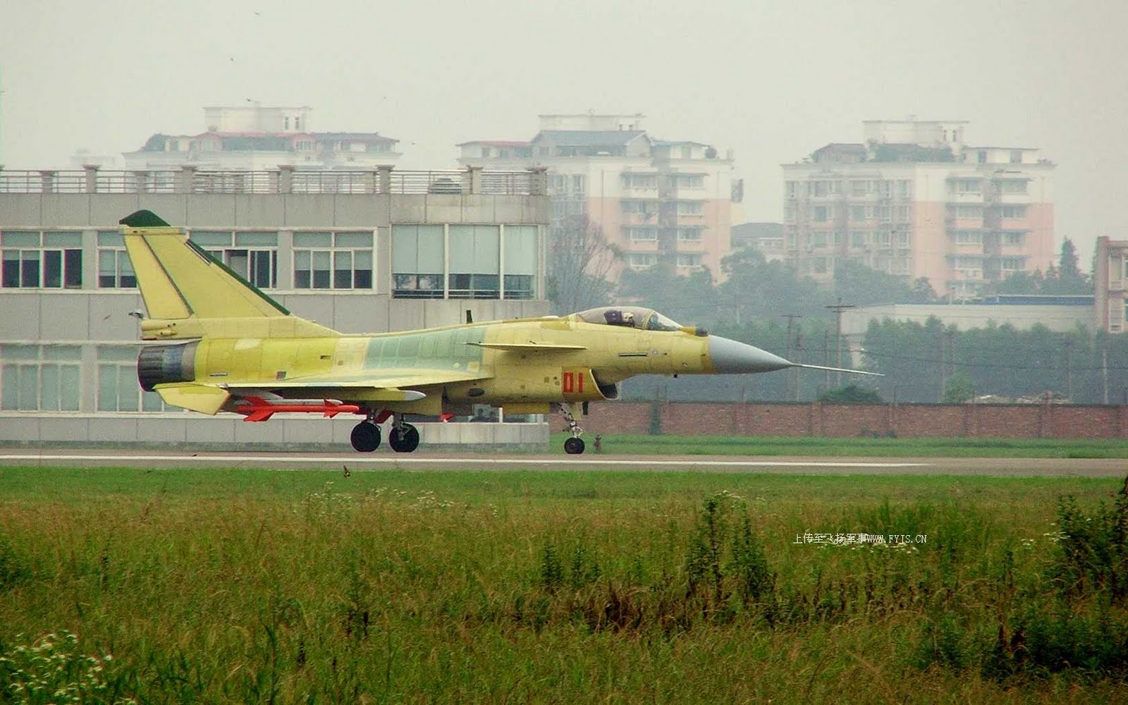 J-10B prototype 01.jpg