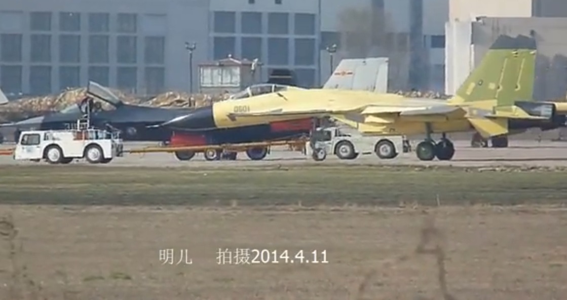 J-11B 0601 at SAC - 11.4.14 - 3.jpg