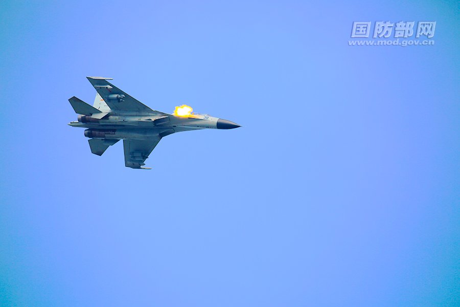 J-11BSH PLANAF + unguided rocket + practice bomb dispenser - 3.jpg