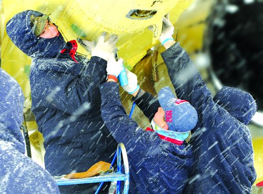 J-16 rear sting + WS-10 in snow.jpg