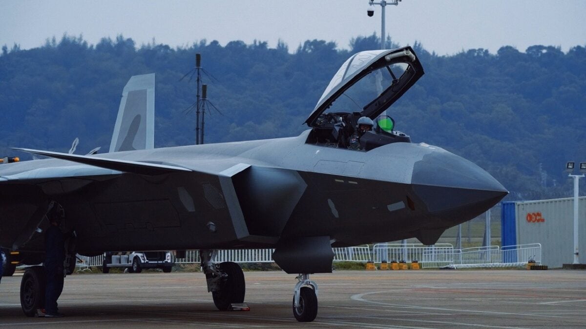 J-20-1200x675.jpg