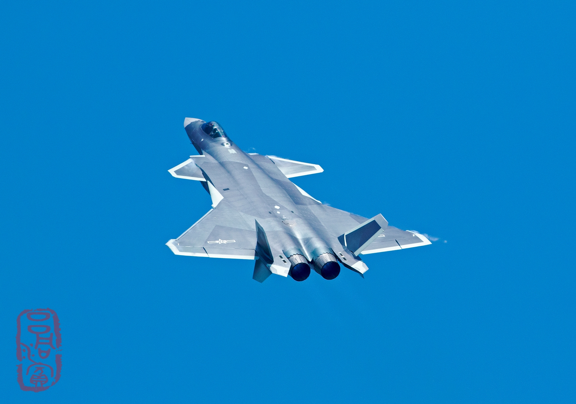 J-20A - 18.10.16 - 6 xs.jpg