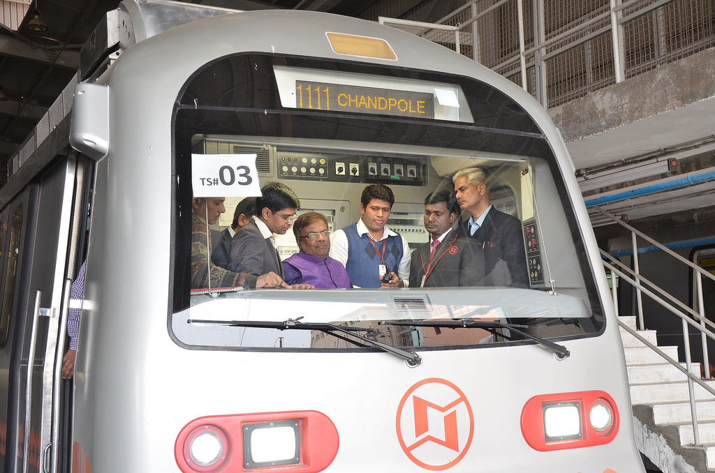 Jaipur metro 4.jpg