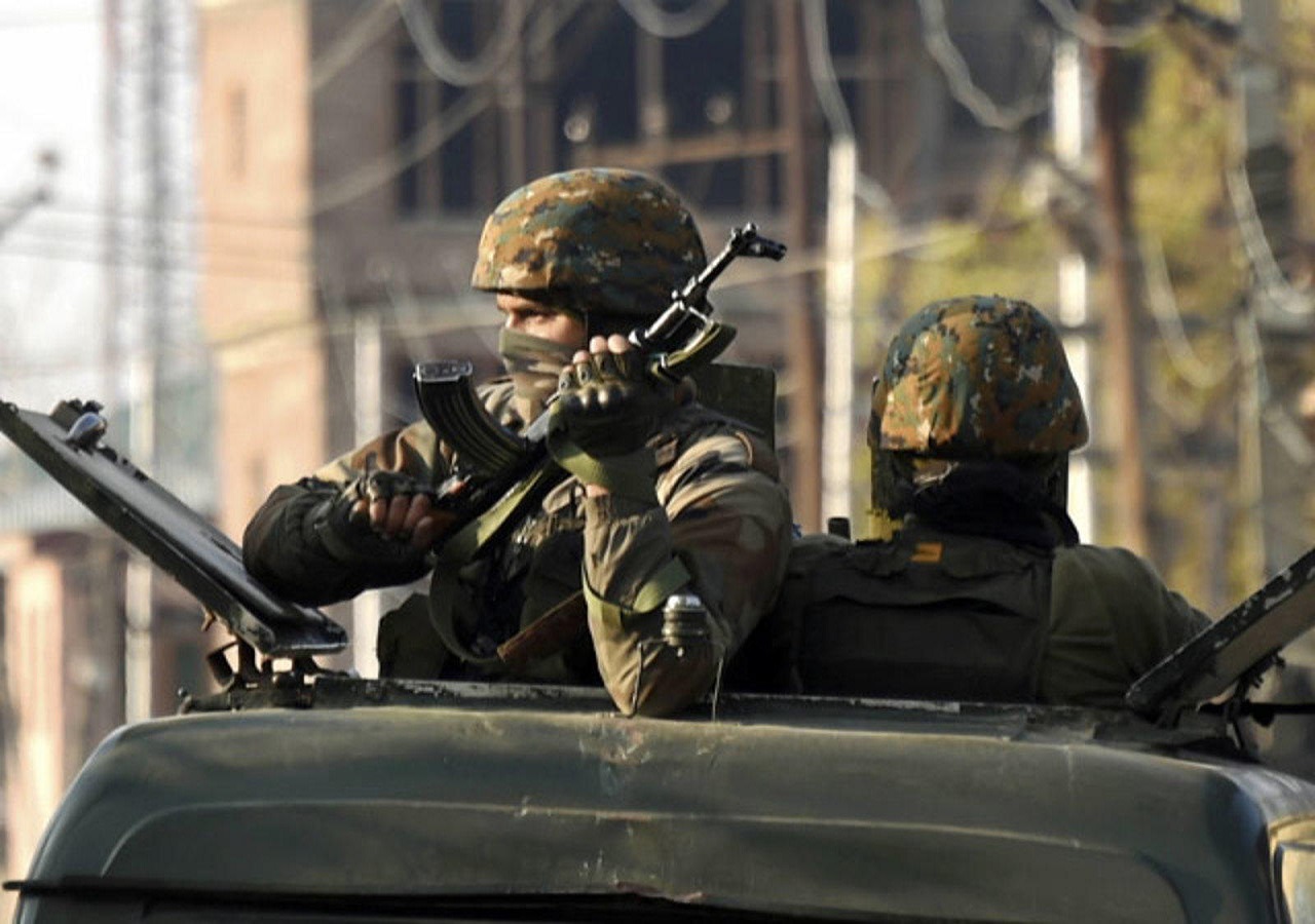 jammu-and-kashmir-terror-attack-near-srinagar-2-crpf-jawans-martyred.jpg