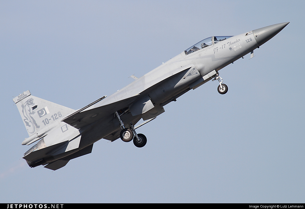 JF-17 Thunder 10-128.jpg