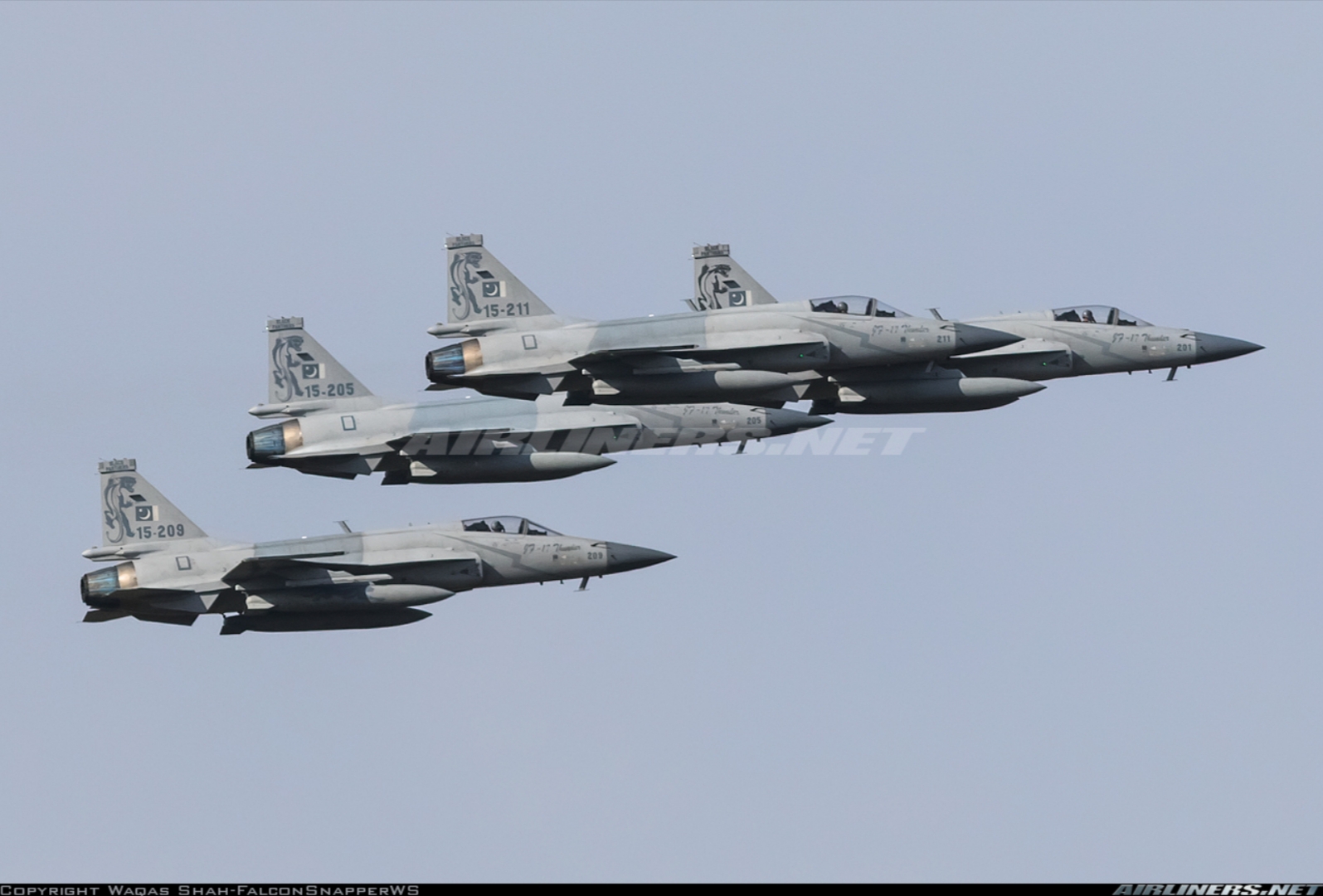 JF-17 Thunder 15-209.jpg